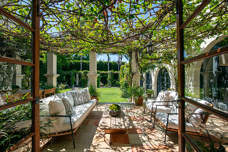 Walden Drive patio